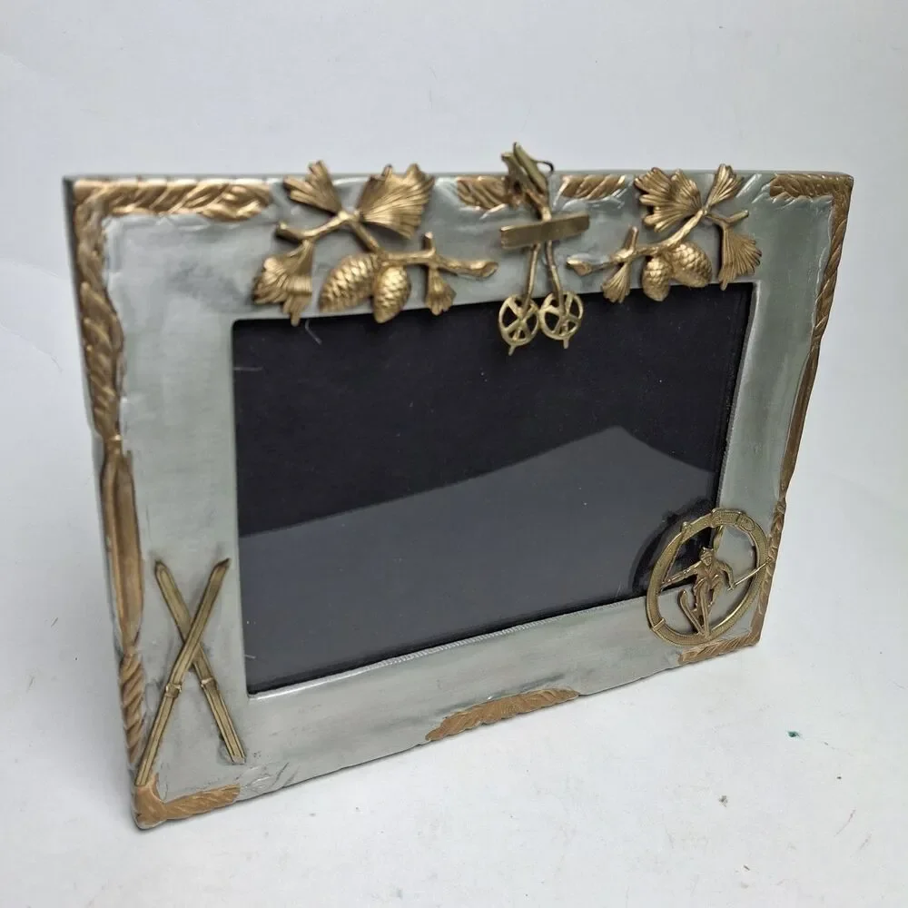 Munafo Silver Pewter Gold Tone Photo Frame 3D Signed 5.5x7.5